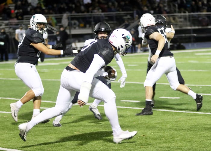 Sheldon Tualatin 6A Oregon football semifinal November 18 2022 Dan Brood 21